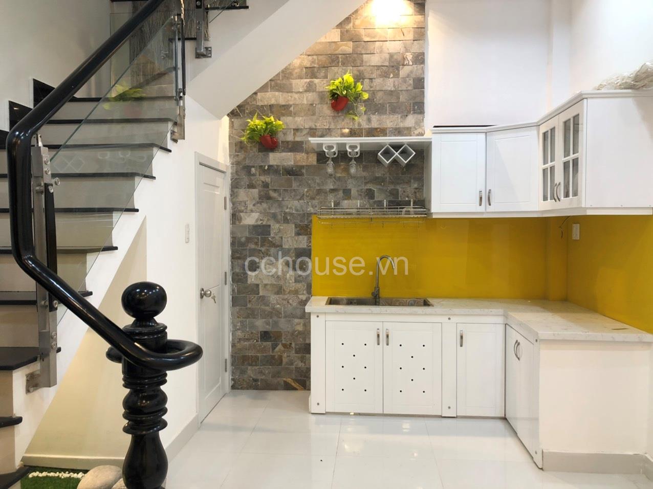 BÁN NHÀ MẶT TIỀN ĐẤT THÁNH, P.6, Q.TÂN BÌNH DT 3.9*11M, 4 LẦU, ST, GIÁ 12.8 TỶ, CÓ HĐ THUÊ ỔN ĐỊNH