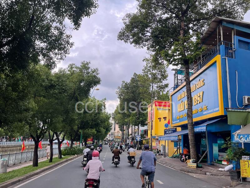 NHÀ MẶT TIỀN HOÀNG SA, QUẬN TÂN BÌNH, DT: 4 X 18M, KC: TRỆT 2 LẦU, HĐT: 42TR/TH, GIÁ: 15.5 TỶ