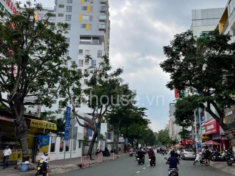 Bán nhà 4 tầng mặt tiền KD Cao Thắng phường 12 Quận 10