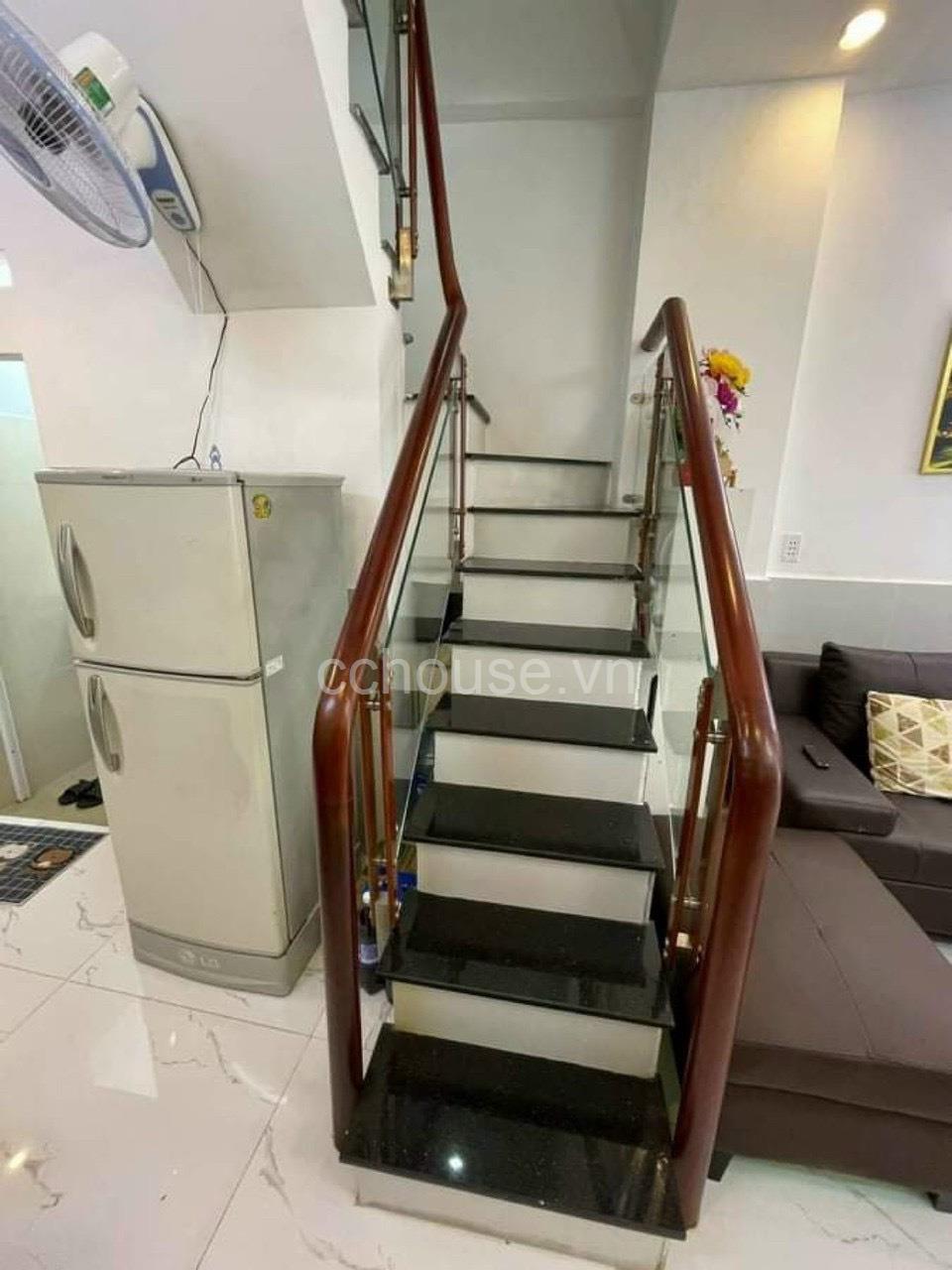 ĐỘC QUYỀN 277/20 Nguyễn Tiểu La, Q10. Hoa hồng MG