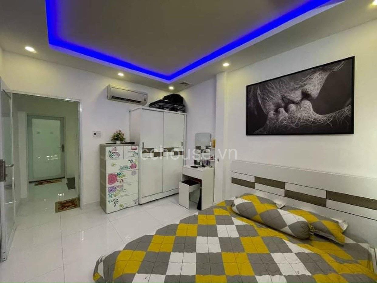 Bán nhà hẻm Nguyễn Tiểu La 3x7 = 27m2, 1 lầu giá 3,9 tỷ