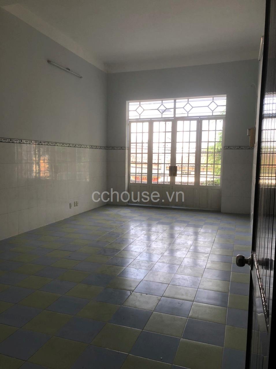 Cho thuê nhà nguyên căn MT đường Minh Phụng. DT 4m x 12m. Phường 9. Quận 6