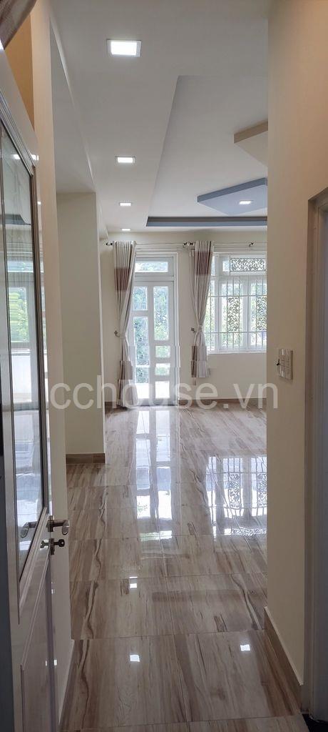 Bán nhà 2MT Hoàng Hoa Thám, P6, Bình Thạnh. DT 4x25m, 6 tầng ST