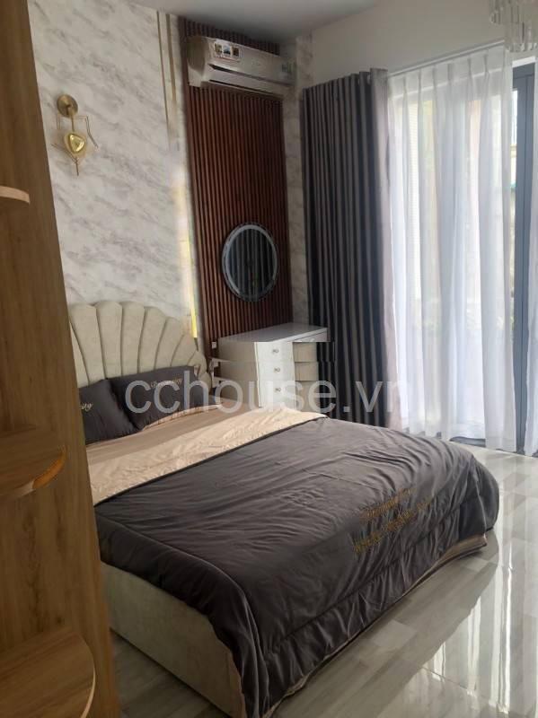 Cho thuê nhà 2 mặt hẻm 74 Trần Hữu Trang, P10, Phú Nhuận. DT 4x16m, 3 tầng ST
