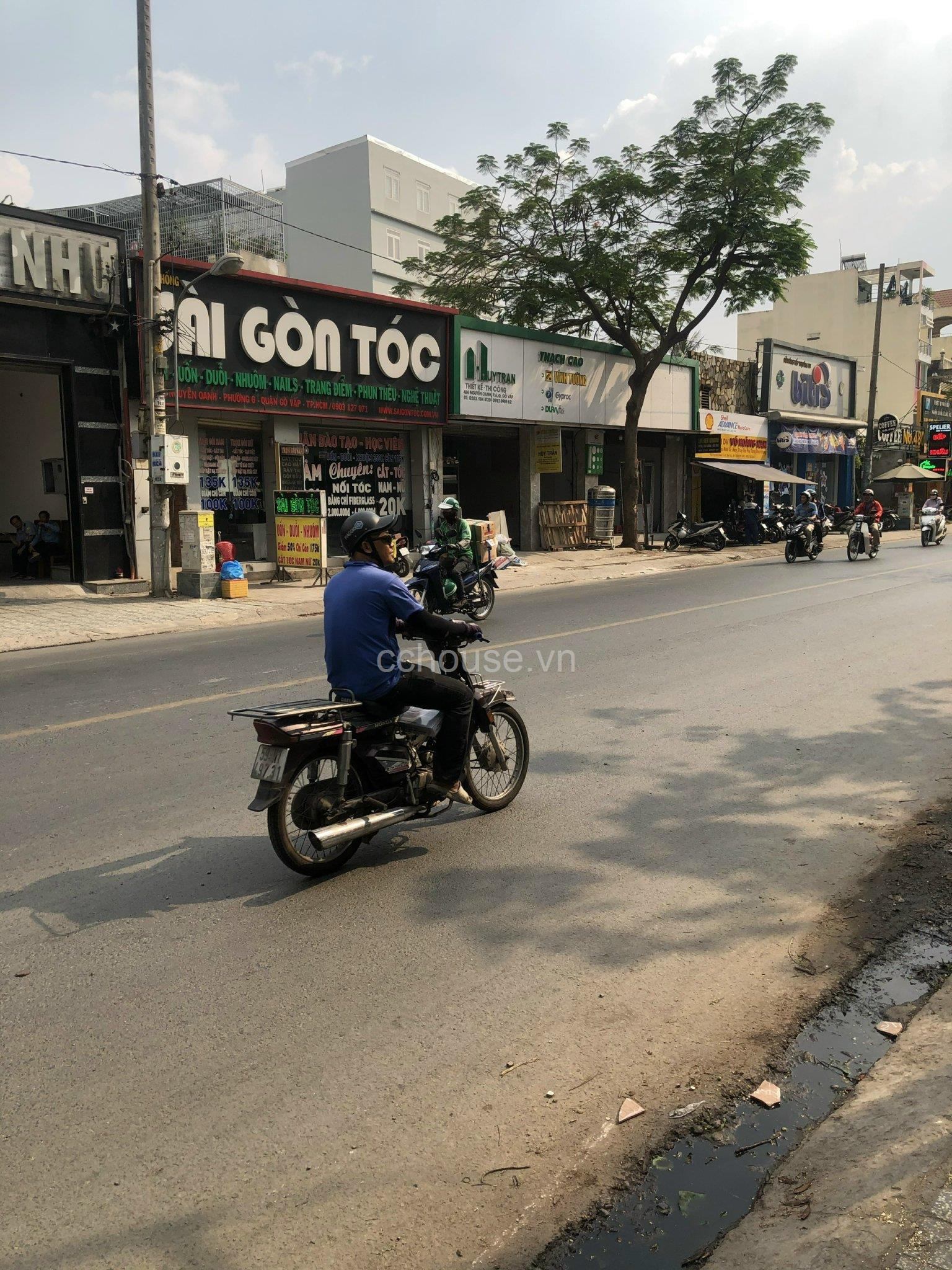 Bán nhà MT 407-409 Nguyễn Oanh, P17, Gò Vấp. DT 23x46m, 3 tầng