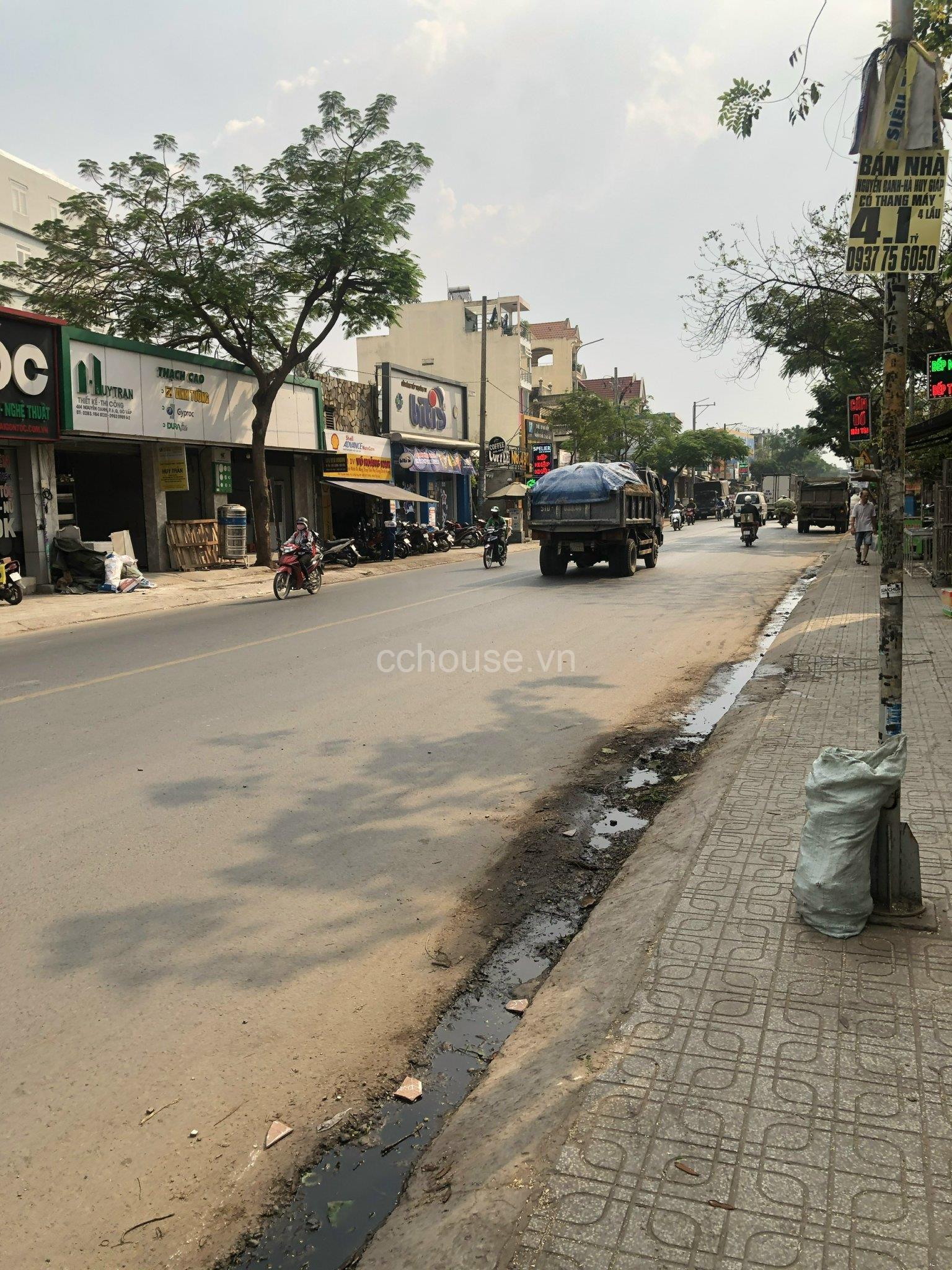 Bán nhà MT 407-409 Nguyễn Oanh, P17, Gò Vấp. DT 23x46m, 3 tầng