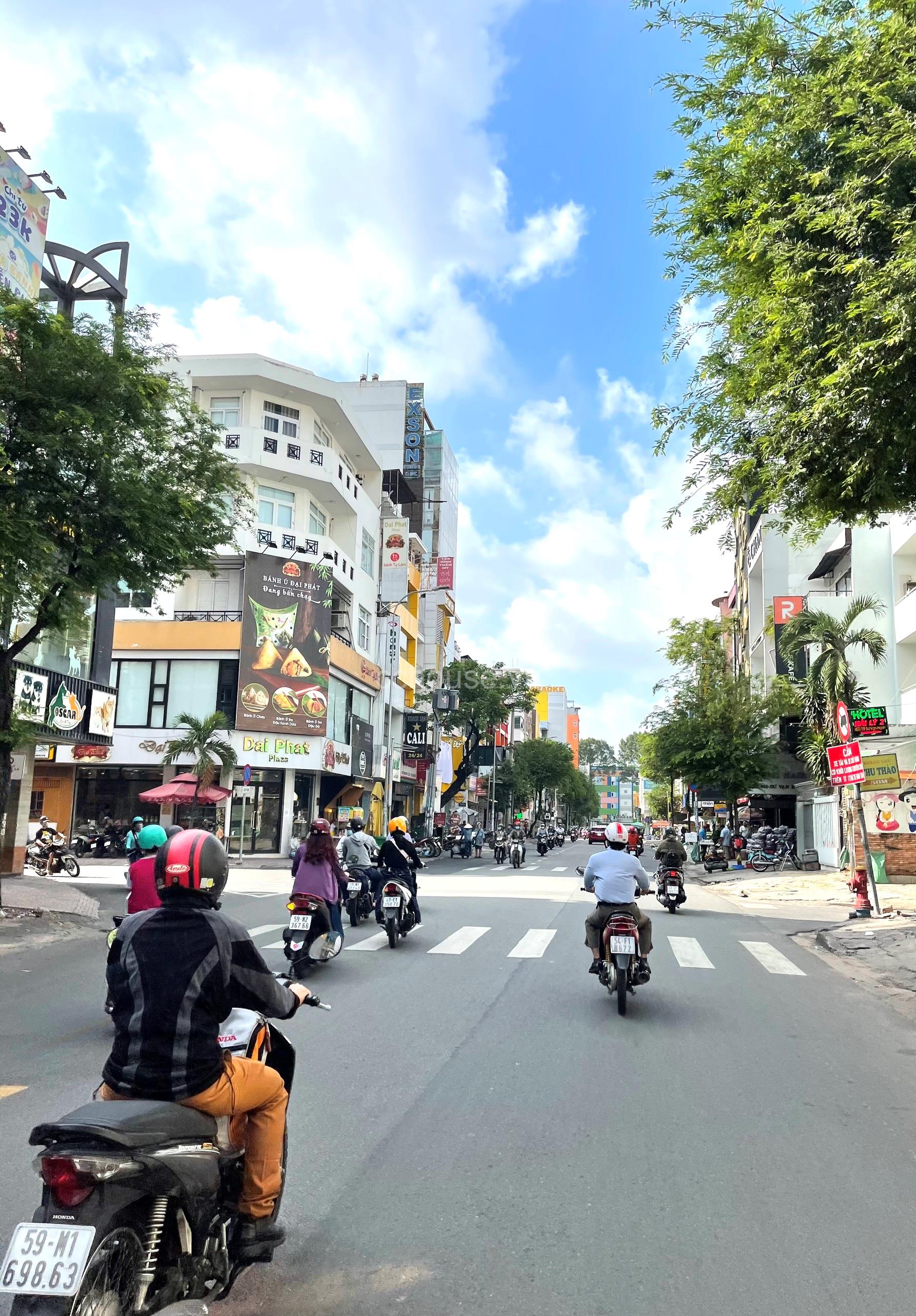 Sieu-Pham-Toa-nha-8-tang--Mat-Tien-Su-Van-Hanh-p12-Q10-Co-Ham-id8707