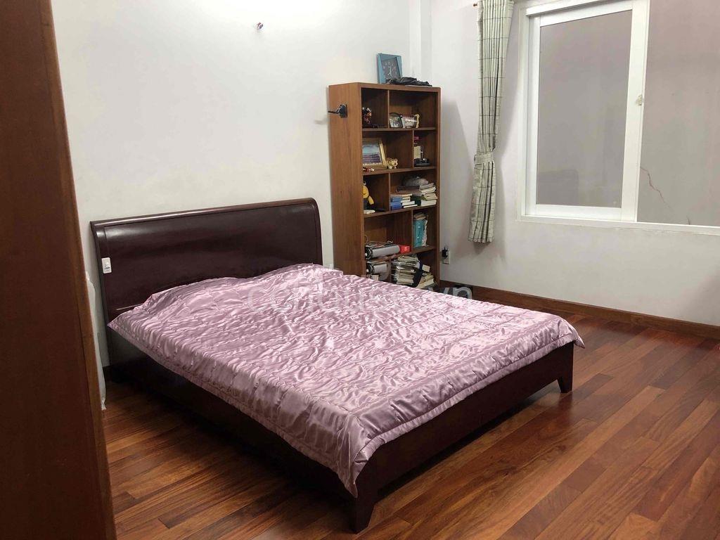 Nhà hẻm xe hơi  ngay Phan Xích Long Q.Phú nhuận . DT: 4X22