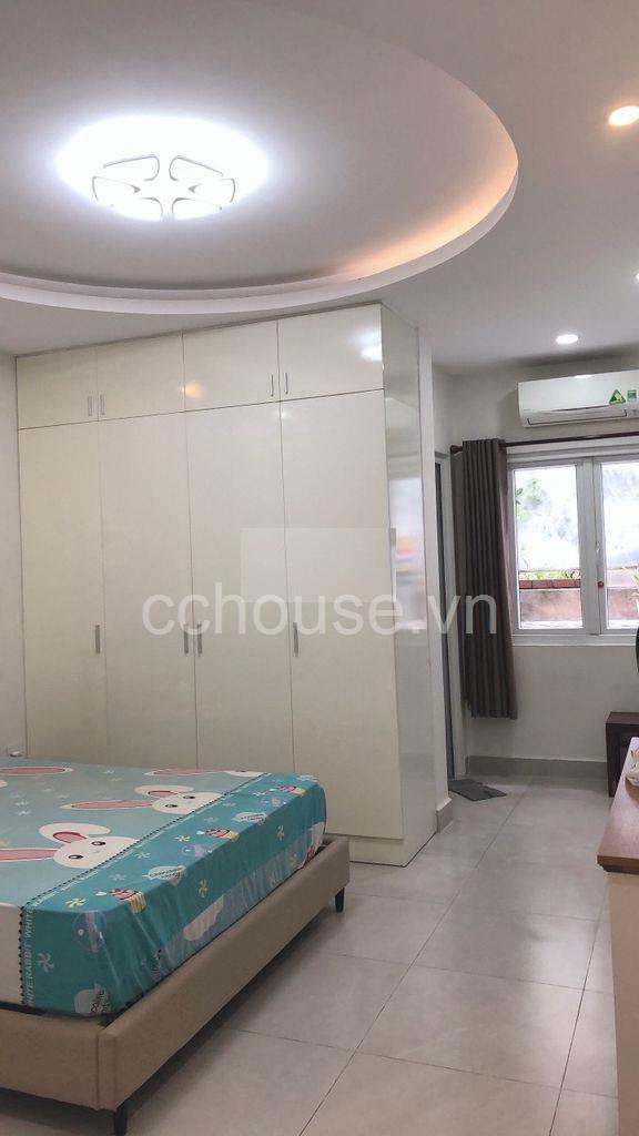 Bán nhà khu sân bay MT Phổ Quang. DT 4x17.5m, 3 tầng