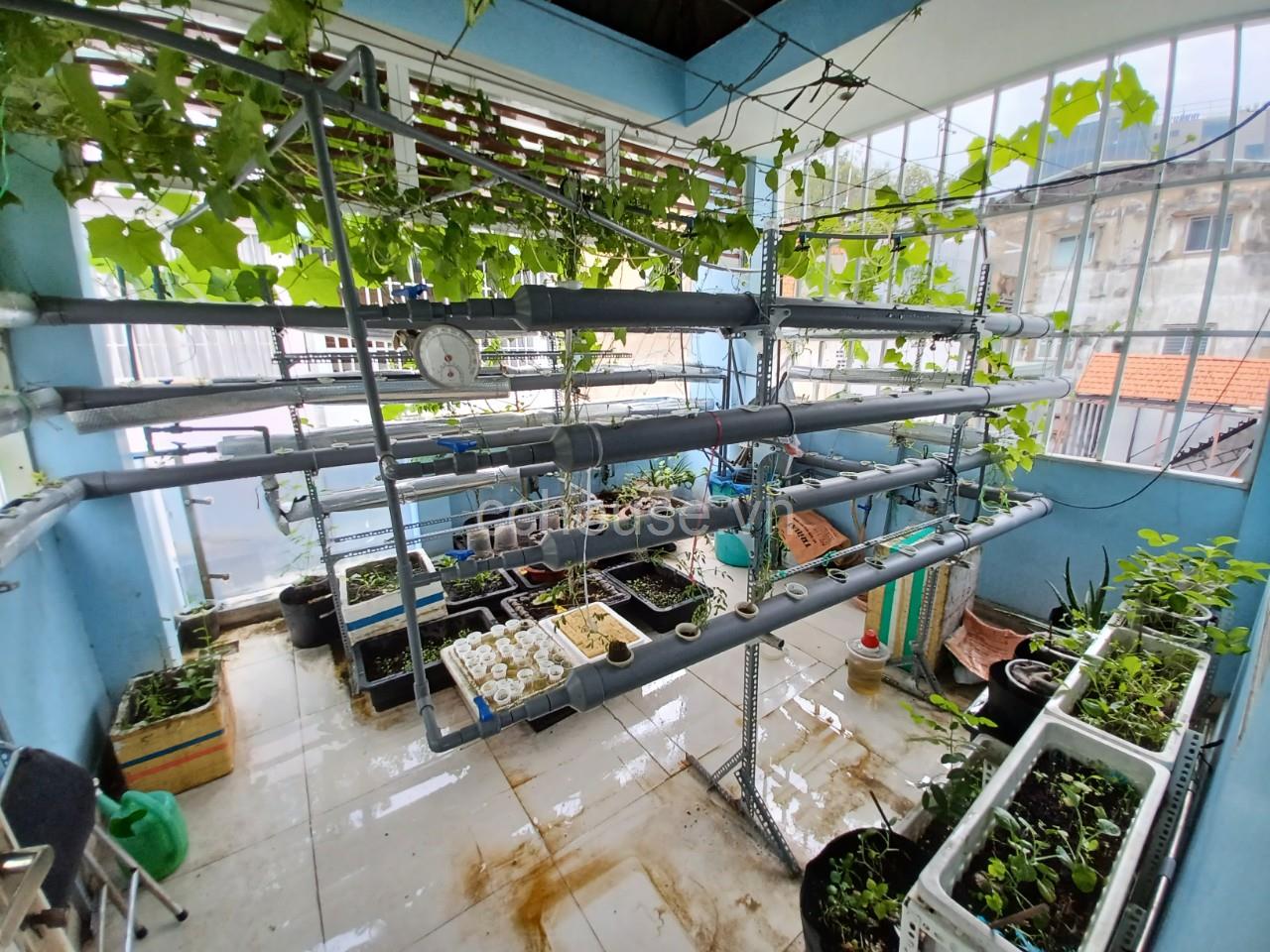 NHÀ CÁCH MT 5M, P.TÂN ĐỊNH, QUẬN 1 – DT 44M², 4X11M, KC: TRỆT 3 LẦU ST, HĐT 35TR/THÁNG, GIÁ 11.6 TỶ