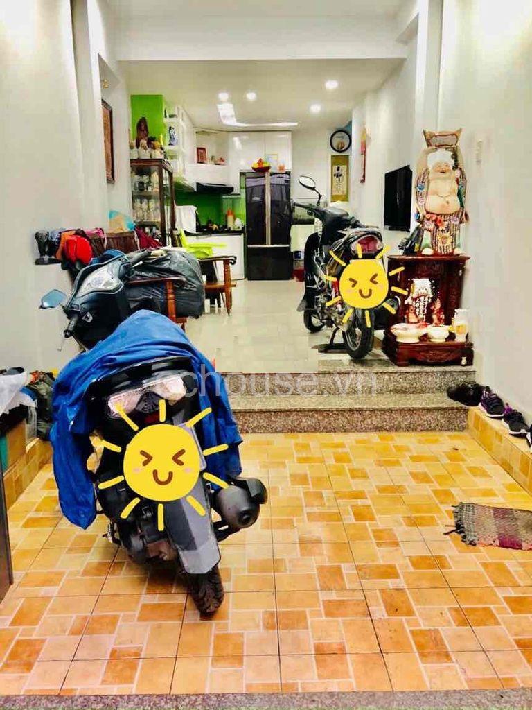Bán nhà 4 tầng hẻm Lý Thái Tổ phường 10 Quận 10