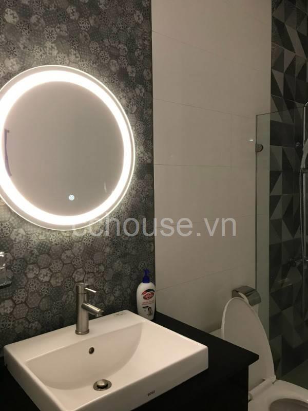BÁN NHÀ HẺM HỒ BÁ KIỆN, P.15, Q.10, DT 3.6*9.3M, KC 4 LẦU, GIÁ 8.28 TỶ