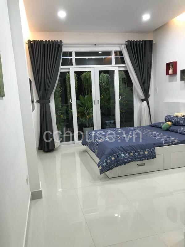 Bán nhà 5 tầng hẻm Hồ Bá Kiện phường Hòa Hưng