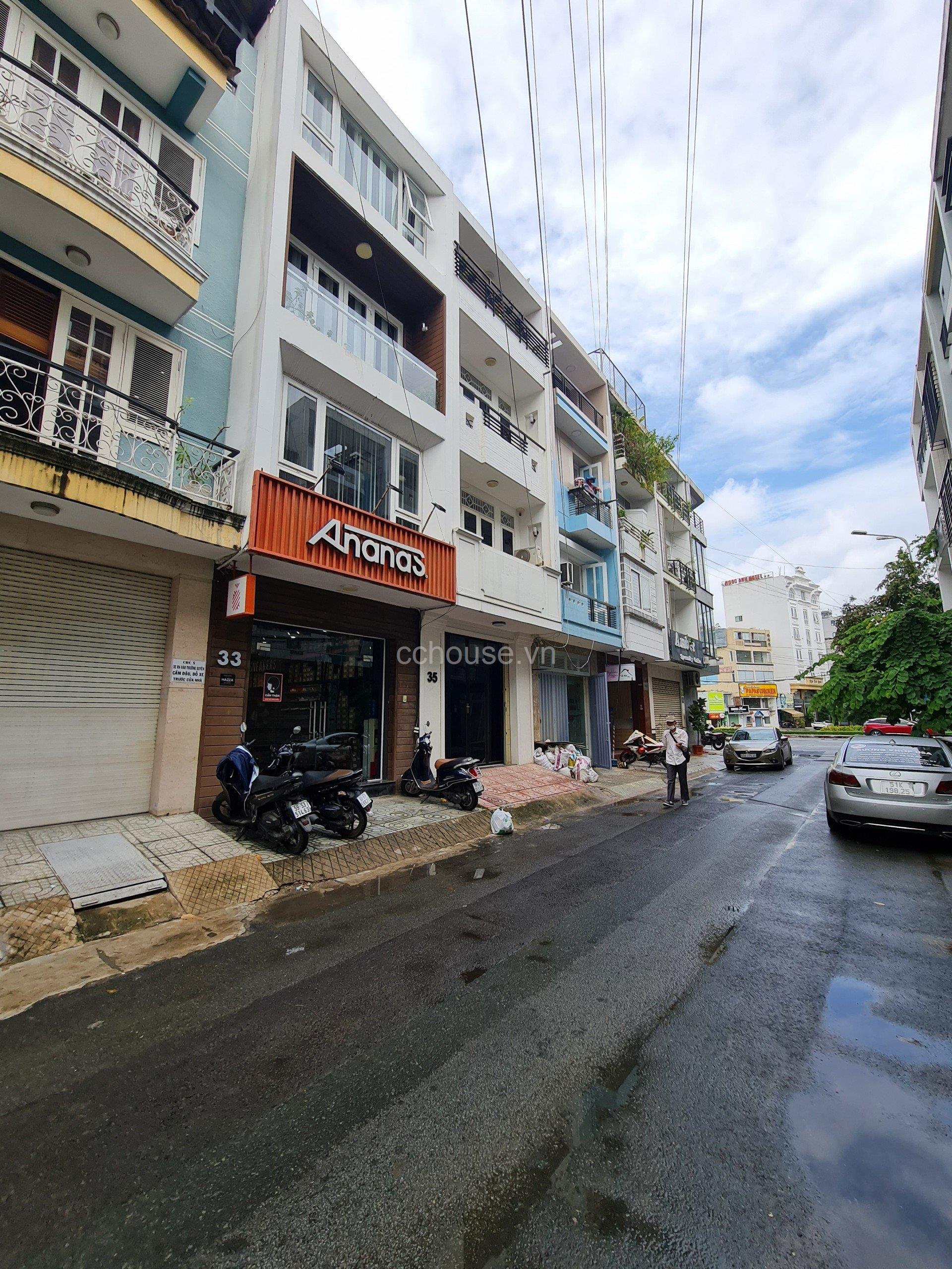 Bán nhà MT Hoa Hồng giá chỉ 18,5 tỷ tl