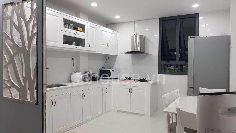Bán nhà 5 tầng hẻm Hồ Bá Kiện phường Hòa Hưng