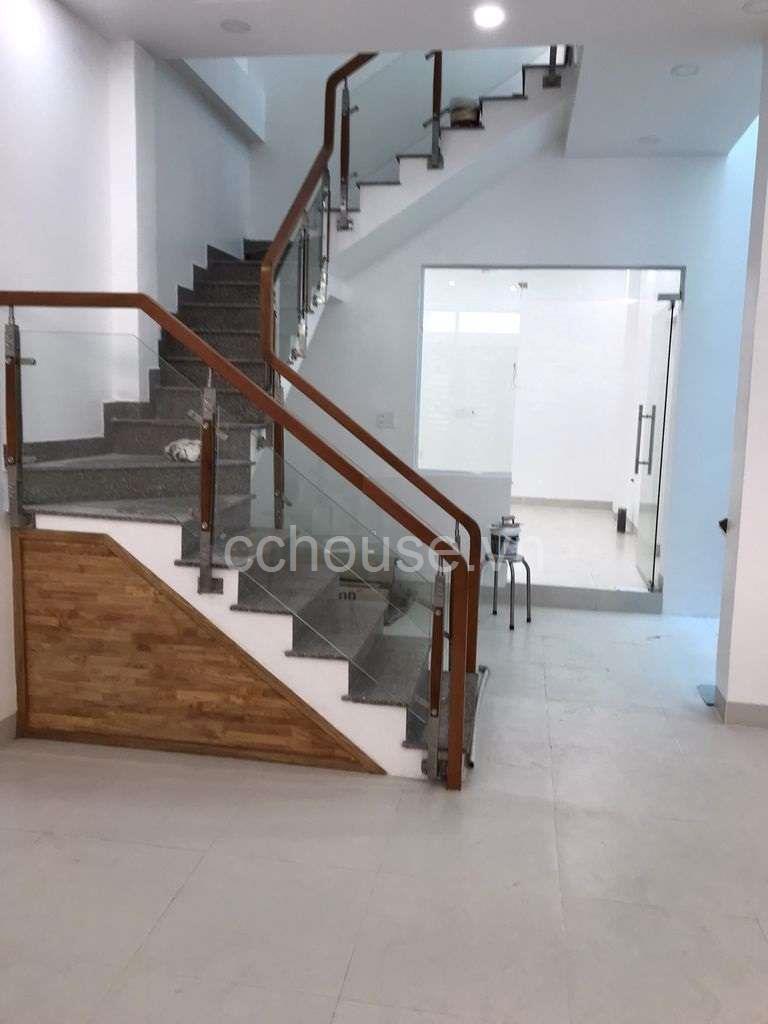 Bán nhà Hòa Hảo, P5, Quận 10, DT: 5.5x13m, 3 tầng, st, HĐT 25 triệu, Giá 15.5 tỷ