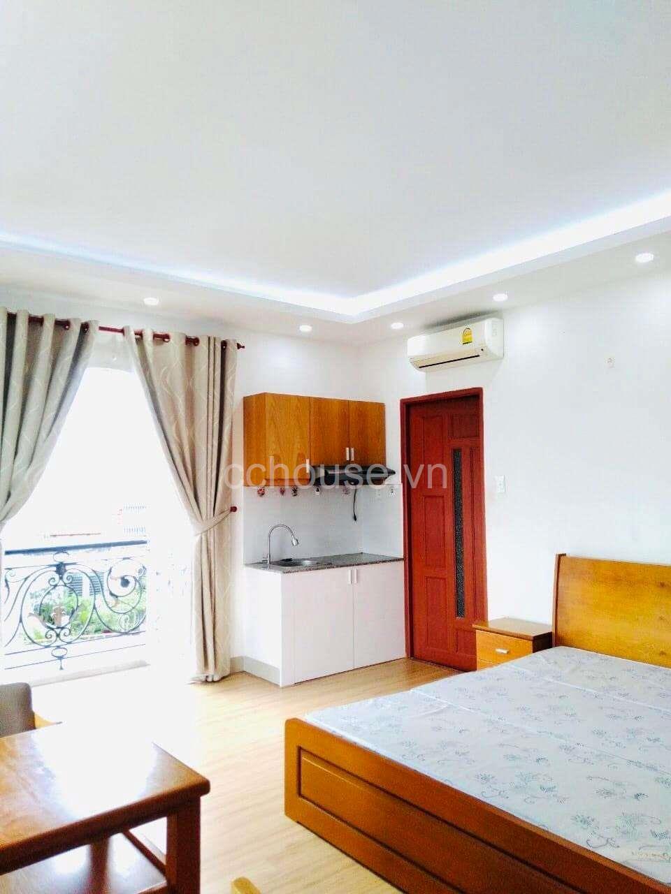 Bán tòa nhà CHDV căn góc Lê Văn Sỹ, P12, Q3. DT 170m2, 8 tầng