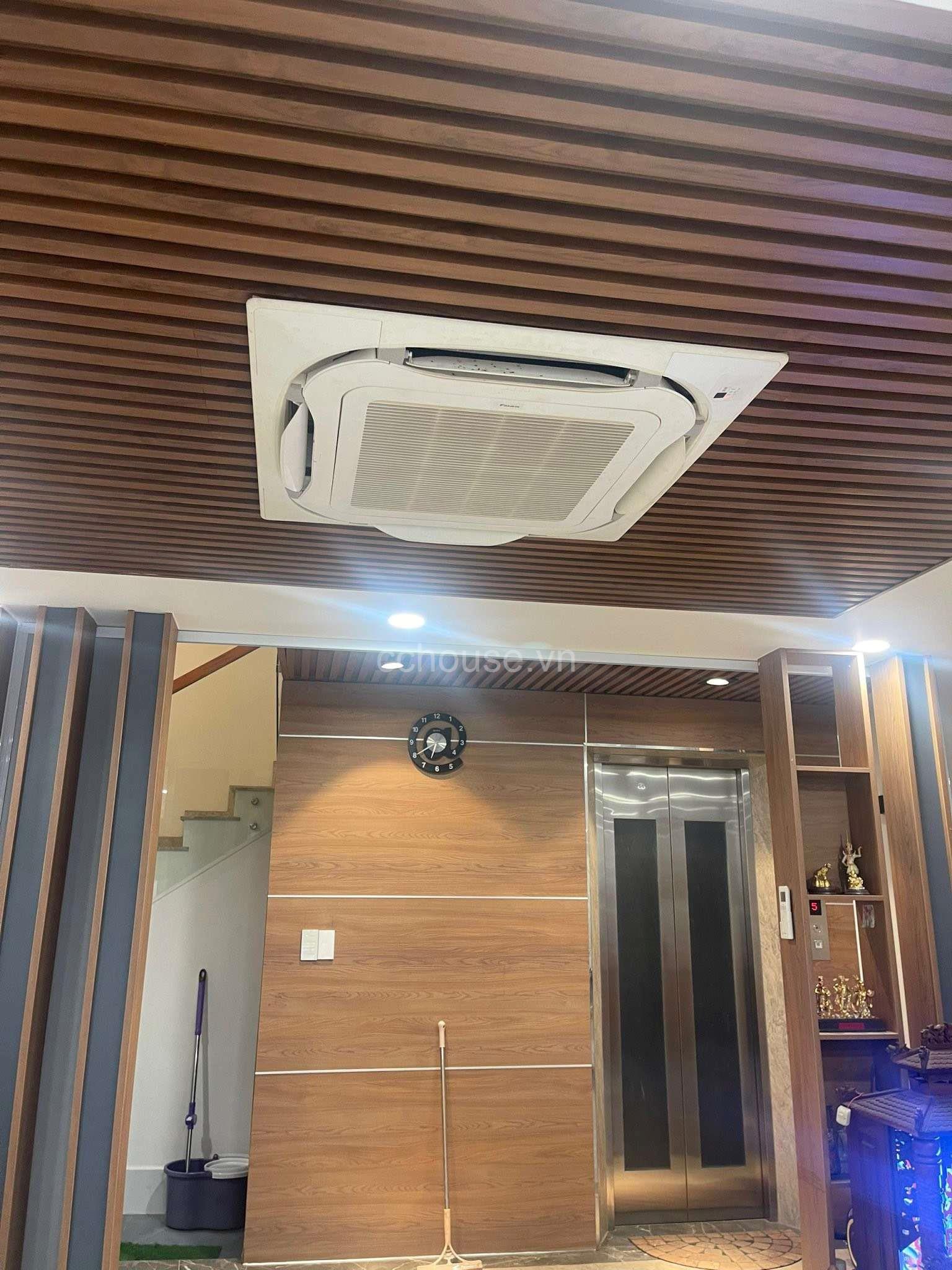 BÁN NHÀ 7 TẦNG HẺM XE HƠI NGUYỄN TRI PHƯƠNG, P 5, Q.10 NHÀ MỚI, CÓ THANG MÁY, HẺM 10M, THÔNG THOÁNG