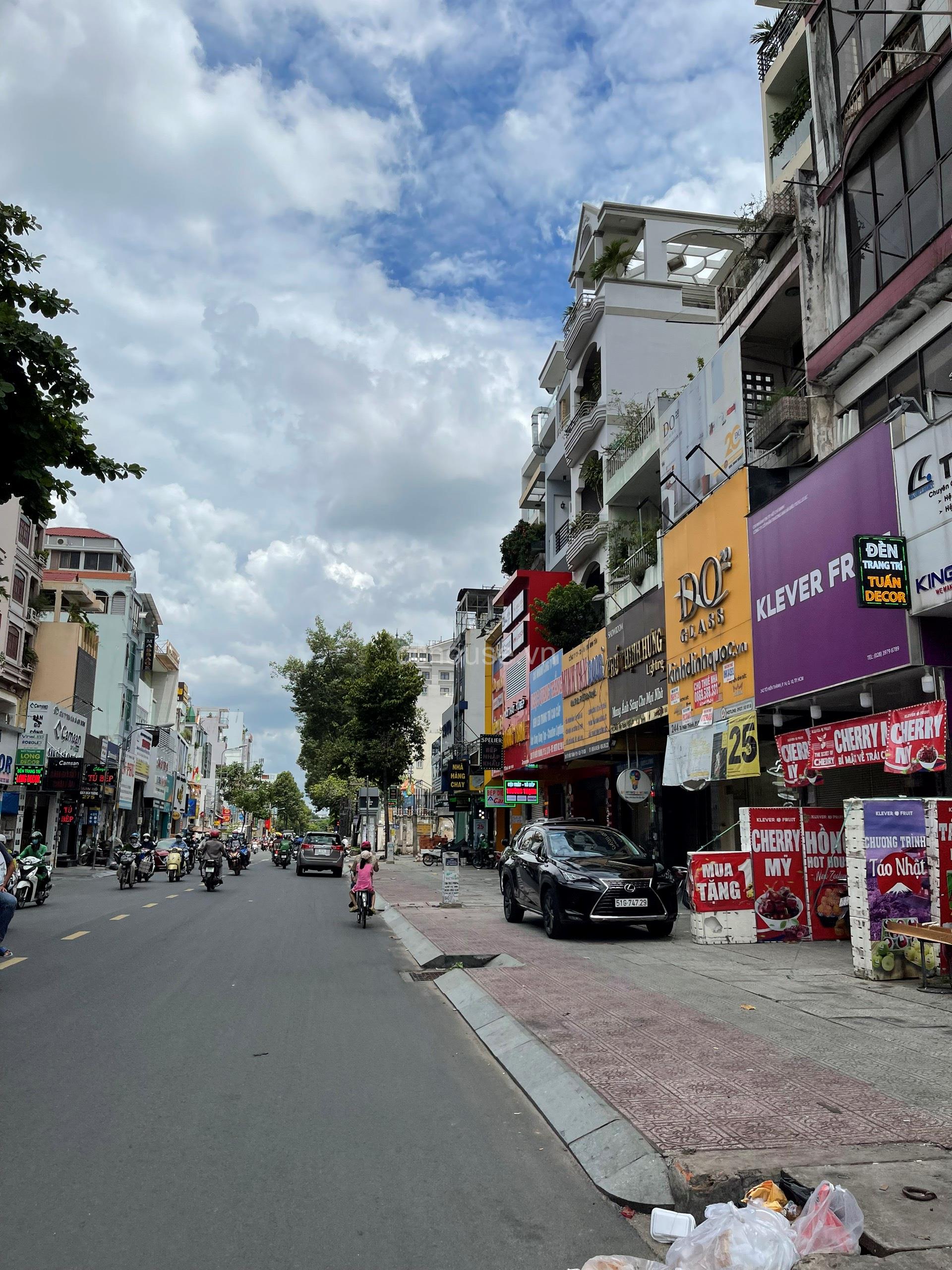 Ban-nha-hem-xe-hoi-nha-1-tret-1-lau-dang-co-hop-dong-thue-dai-han-id7492
