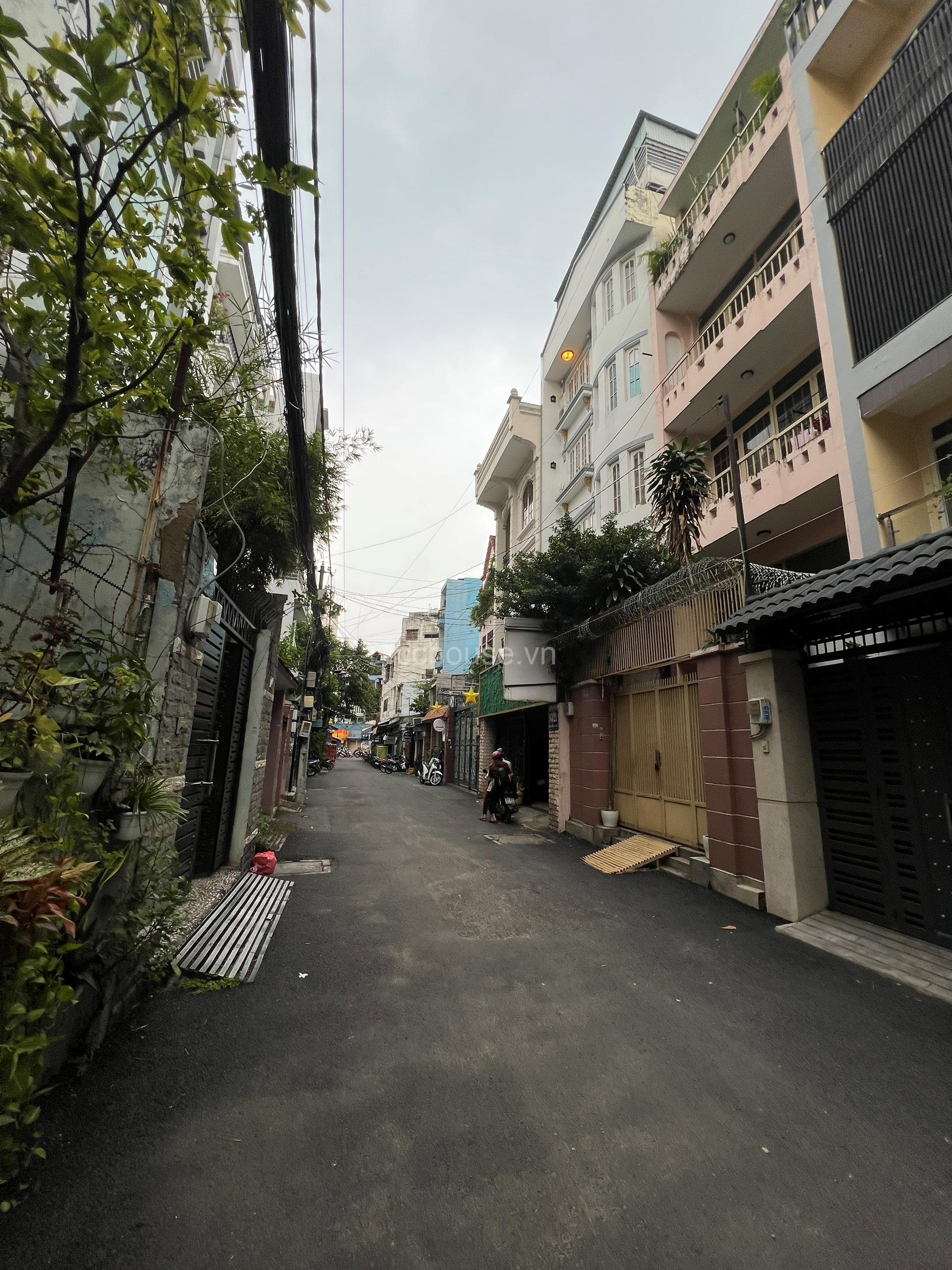 NHÀ HẺM 7M THÀNH THÁI, QUẬN 10, DT: 94.6M2 (6X18)M, KC: TRỆT 3 LẦU ST, HĐT: 42 TRIỆU, GIÁ: 25 TỶ