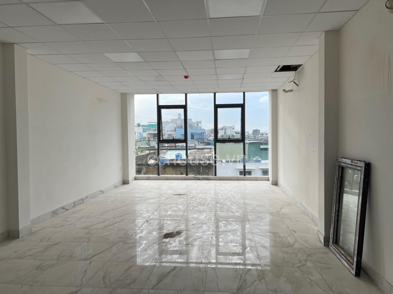 NHA-DEP-HEM-XE-HOI-DUONG-NGUYEN-THIEN-THUAT-QUAN-3-DT-84M2-5X16-KC-TRET-4-LAU-MAI-CHE-GIA-25-id8090