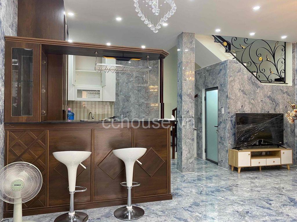 Bán nhà hẻm 24 Lam Sơn, P2, Tân Bình. DT 6.5x8m, 5 tầng ST