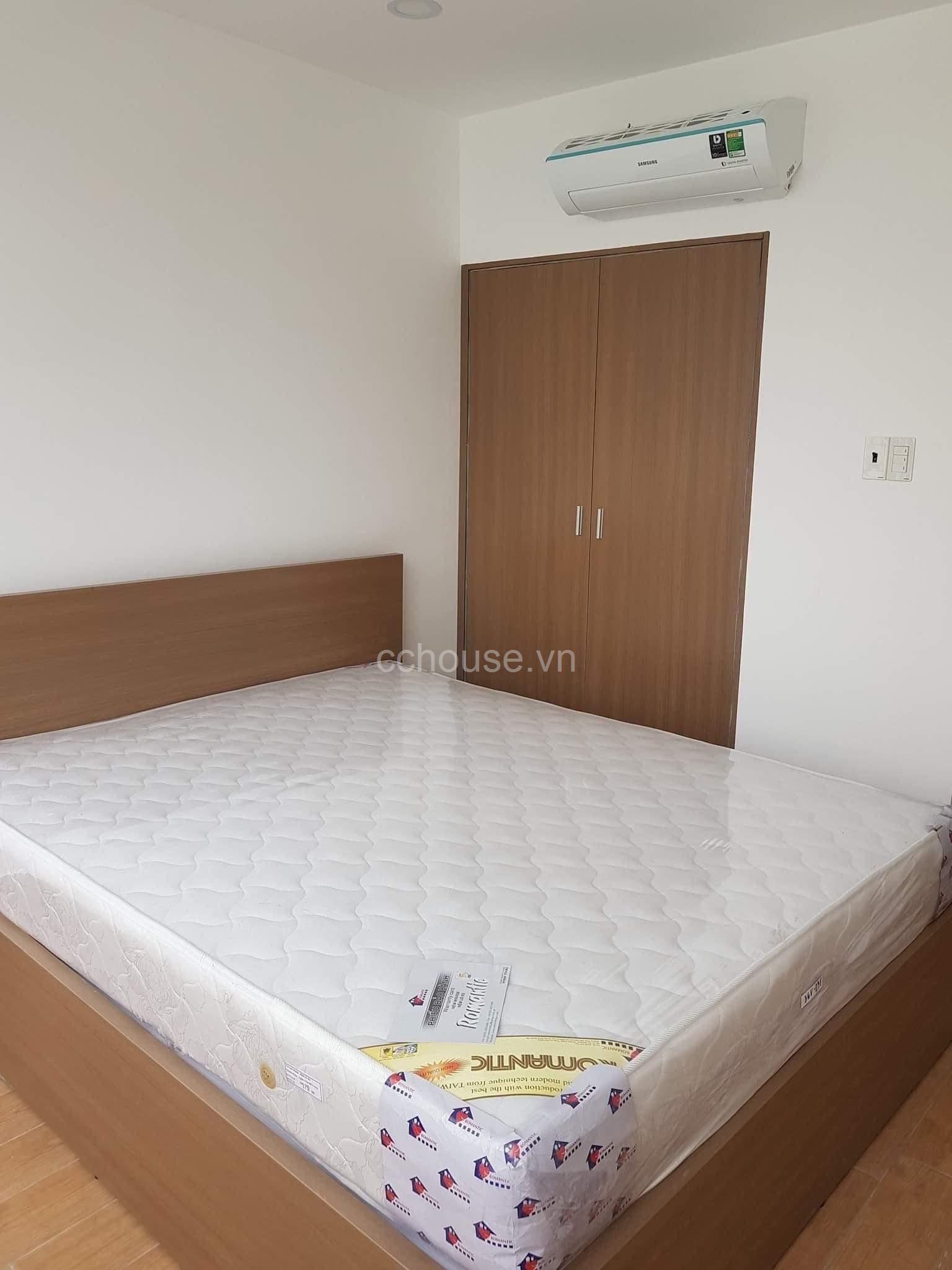 Tòa CHDV 5 Tầng Lê Thánh Tôn. Q1