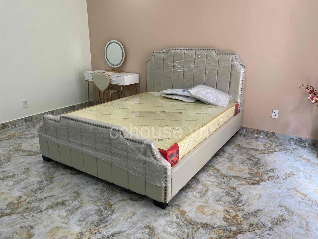 Bán nhà hẻm 24 Lam Sơn, P2, Tân Bình. DT 6.5x8m, 5 tầng ST
