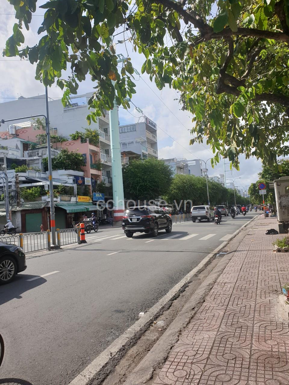 Bán nhà mặt tiển Minh Phụng , P9 ,Quận 11,Diện Tích: ( 9.2x15m) nhà 4 tầng khu kinh doanh
