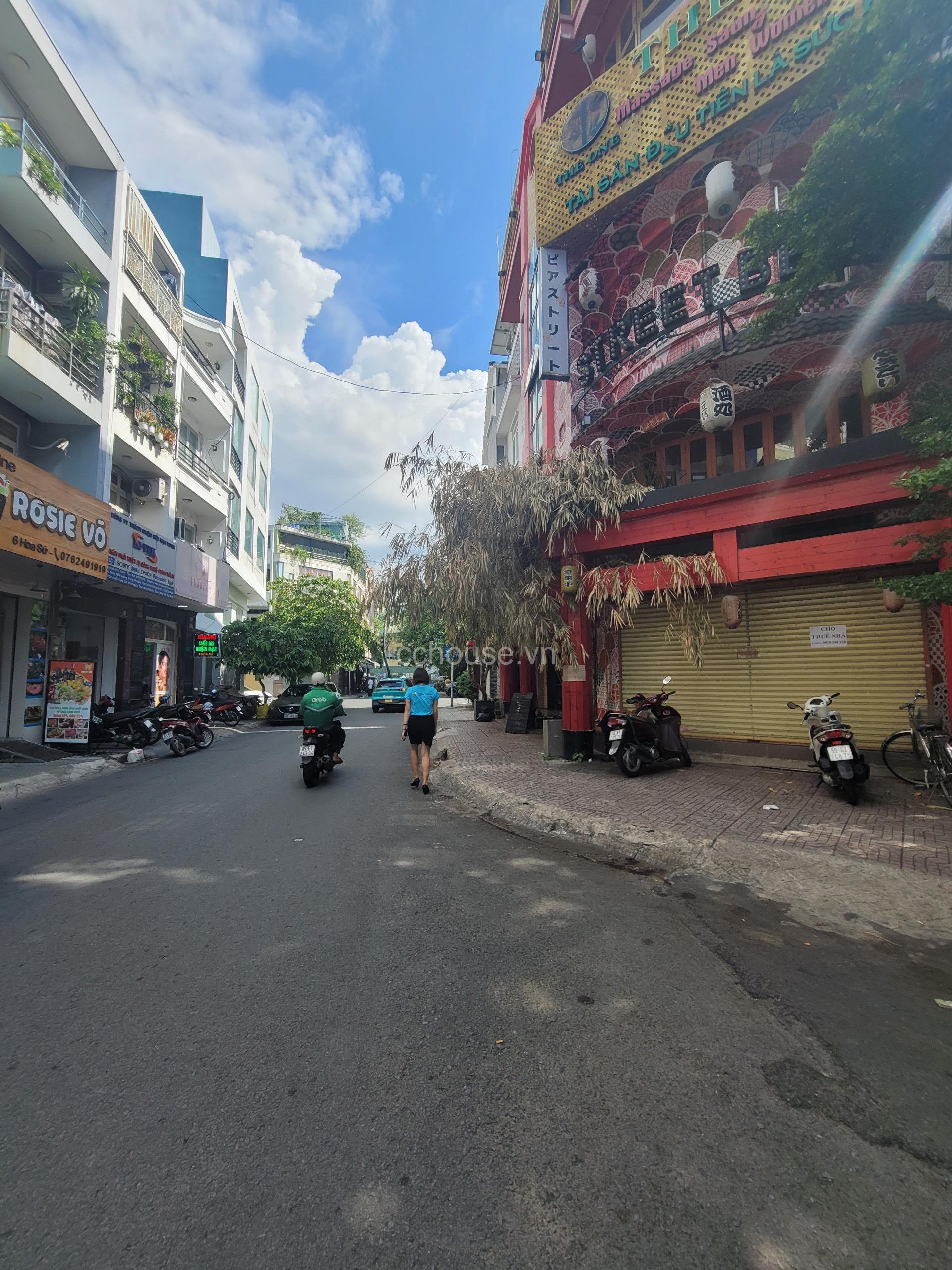 Cho thuê căn góc 2 mặt tiền 1 Hoa Mai, Phường 2, Quận Phú Nhuận , diện tích 8x15m nhà 3 lầu