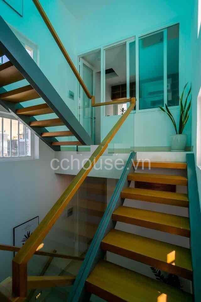 Bán nhà HXH 212B Nguyễn Trãi, Q1. DT 51m², 4 tầng