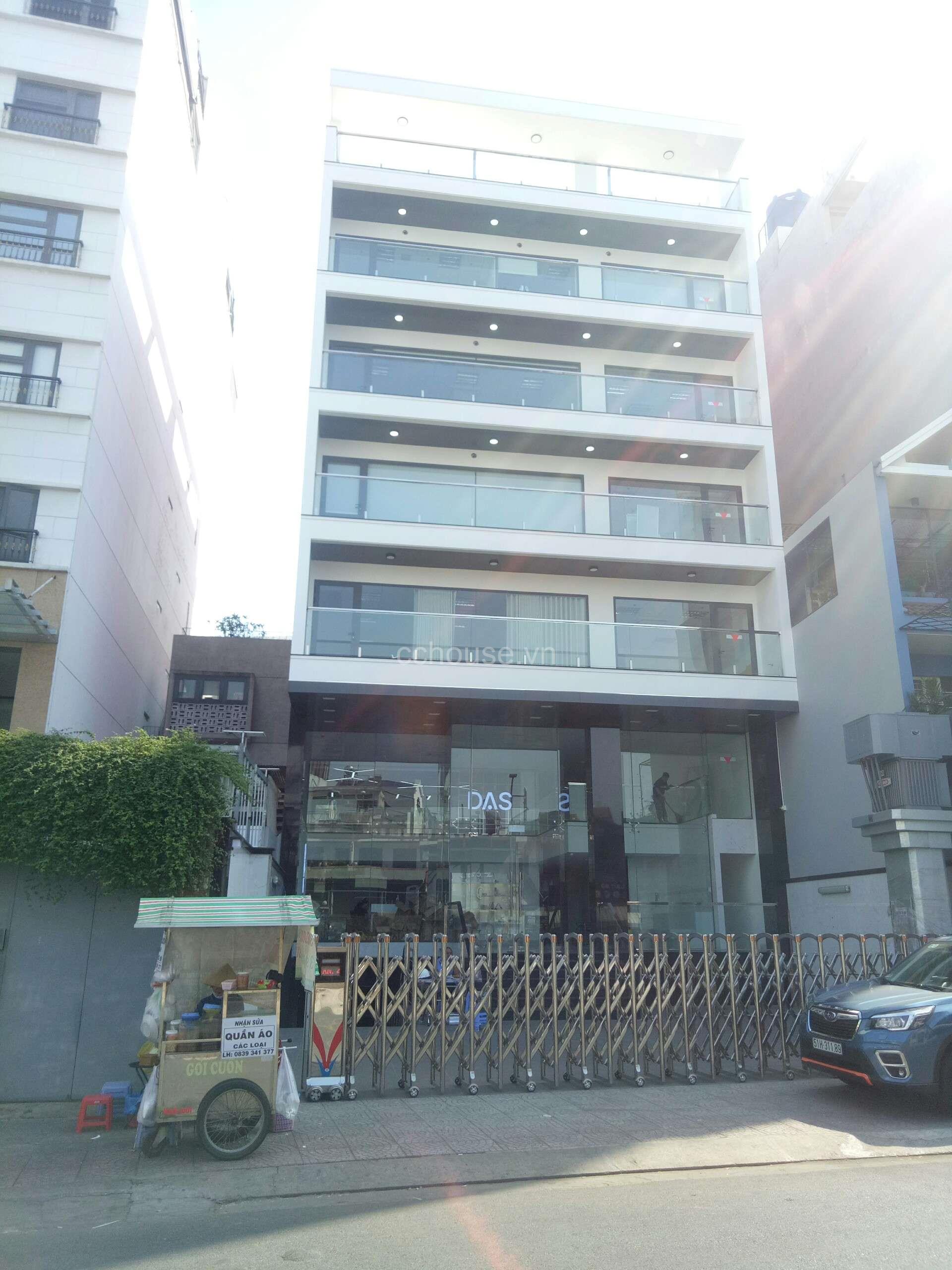 Bán Toà nhà hầm 7 tầng ngang 12x35m HĐT: 4.2 Tỷ/Năm