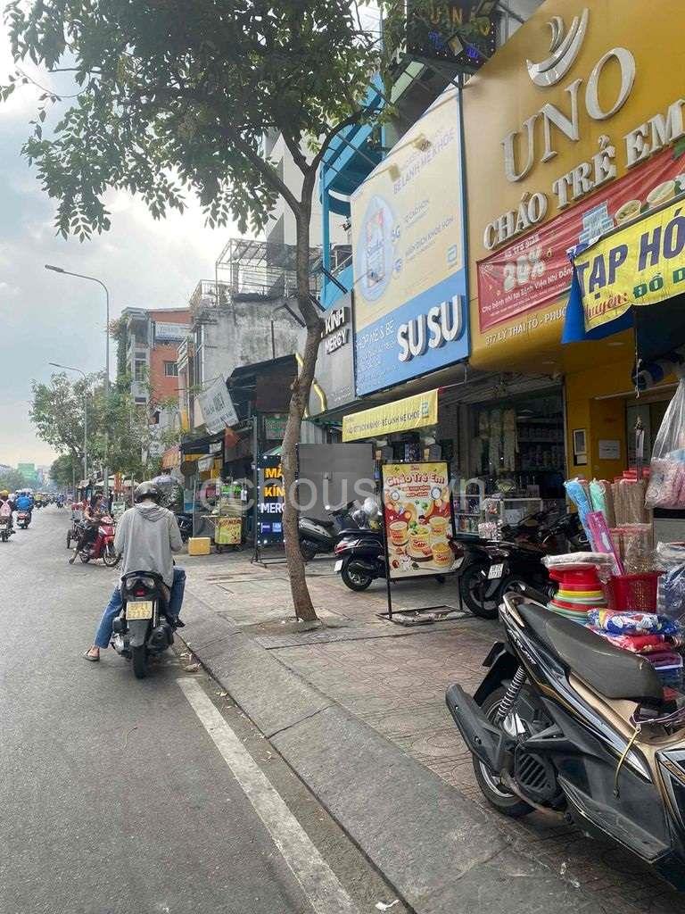 Bán nhà mặt tiền đường Lý Thái Tổ, P9, Q10, đối diện BV Nhi Đồng 1