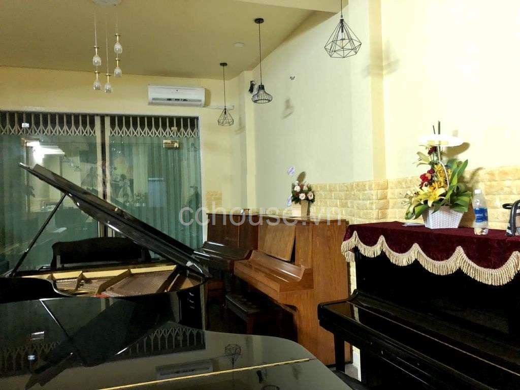 Cho thuê nhà NCMT Trần Bình Trọng, P2, Q5. DT 4x17m, 4 tầng