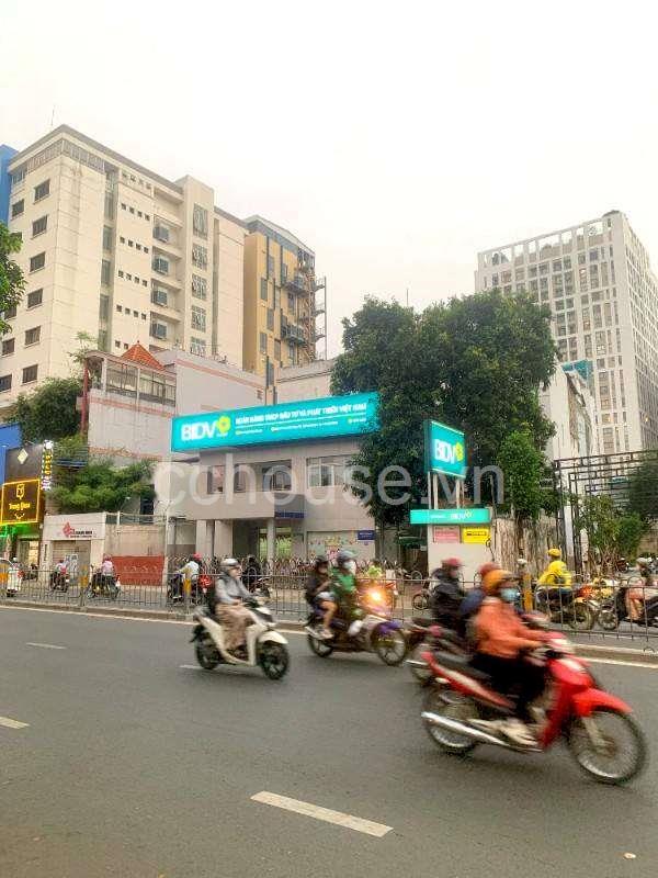 Cho thuê nhà NCMT 203 Hoàng Văn Thụ, P8, Phú Nhuận
