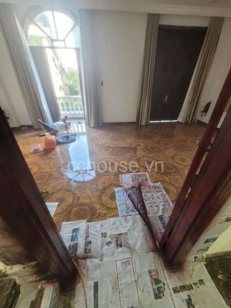 BÁN NHÀ GÓC 2 MẶT TIỀN  5 YÊN THẾ QUẬN TÂN BÌNH DT 8x15m