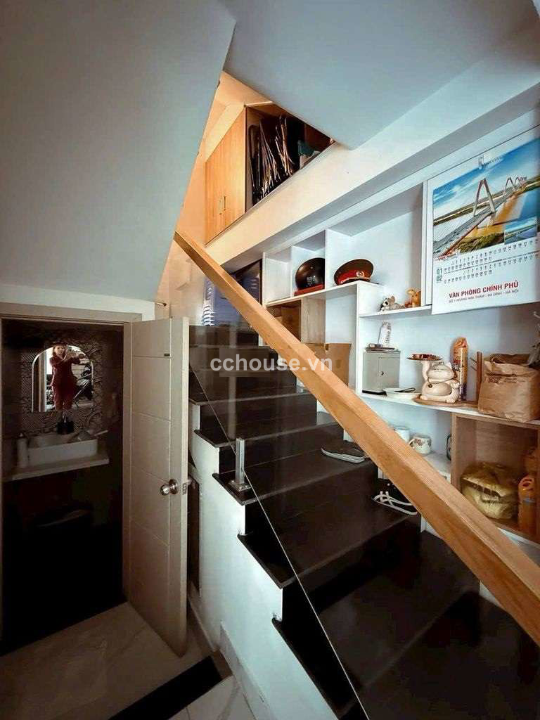 Bán nhà căn góc HXH 343 Nguyễn Trọng Tuyển, P1, Tân Bình. DT 44.5m², 4 tầng ST