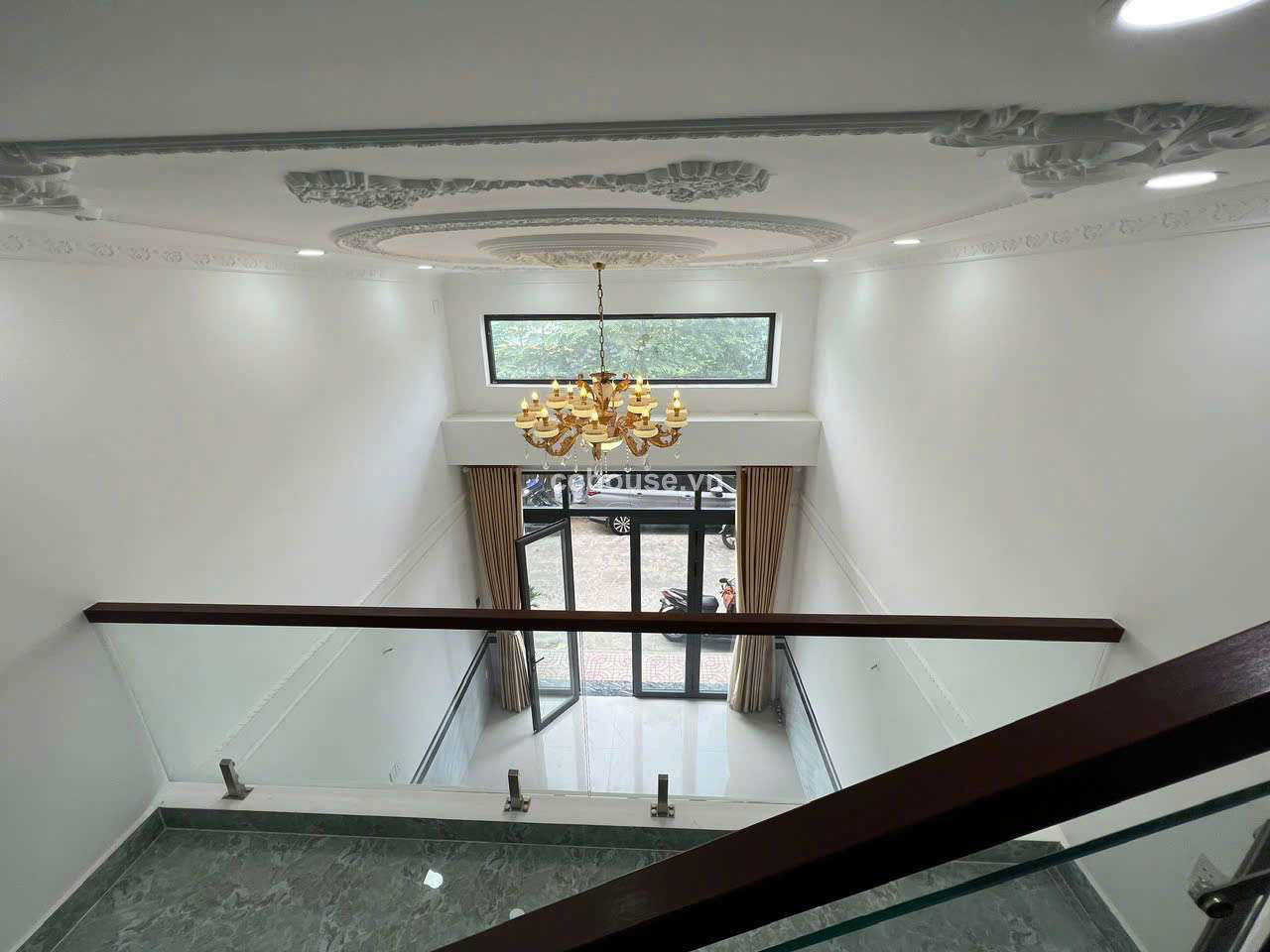 Bán nhà HXH Lạc Long Quân, P.Bình Thới. DT 4x10m, 5 tầng MCT