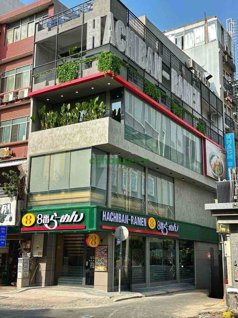 Cho thuê nhà căn góc MT Sư Vạn Hạnh, P12, Q10. DT 4.5x17m, 4 tầng
