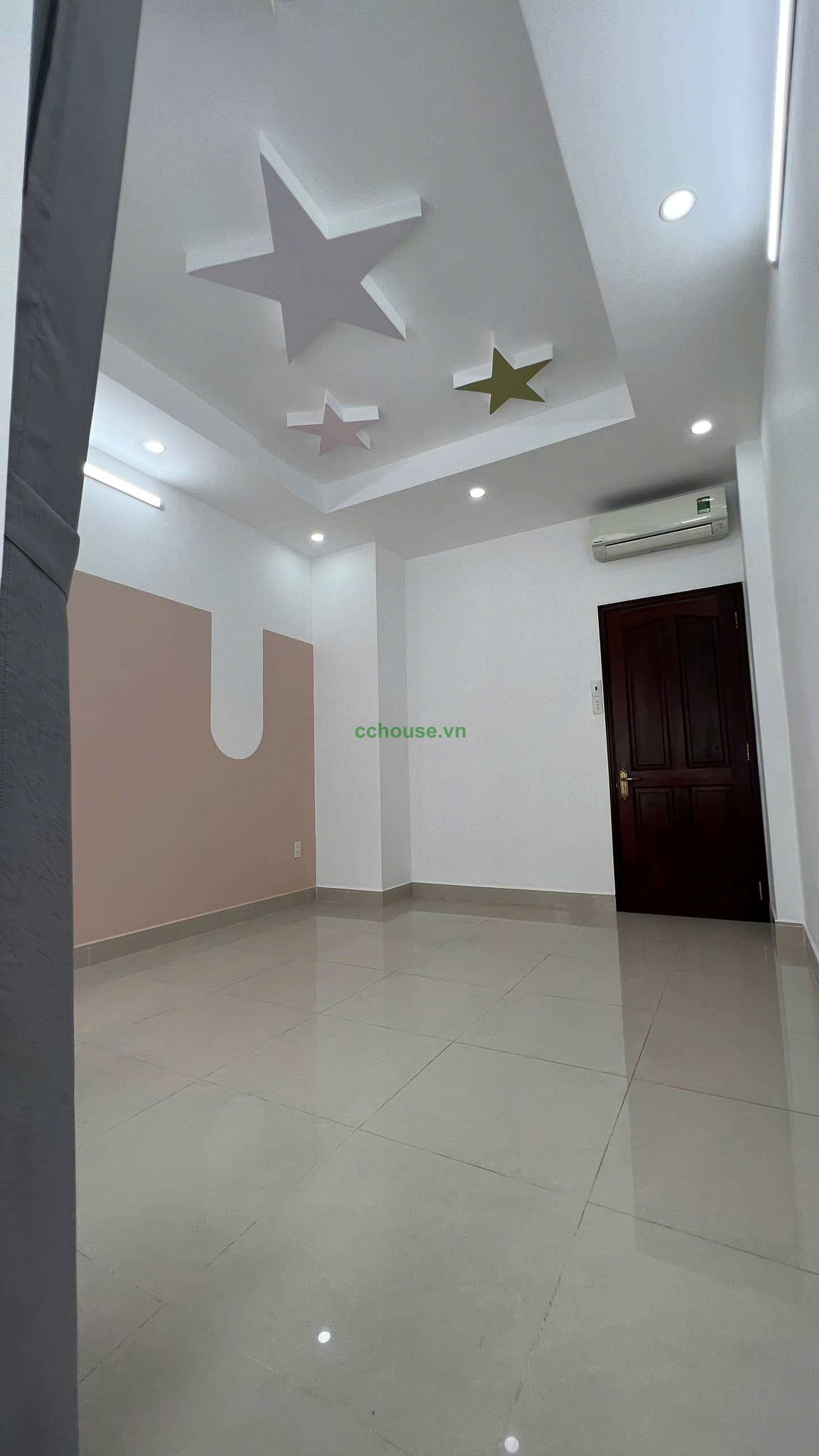 Bán nhà hẻm 165 3 Tháng 2, P11, Q10. DT 3.7x9.5m, 3 tầng ST