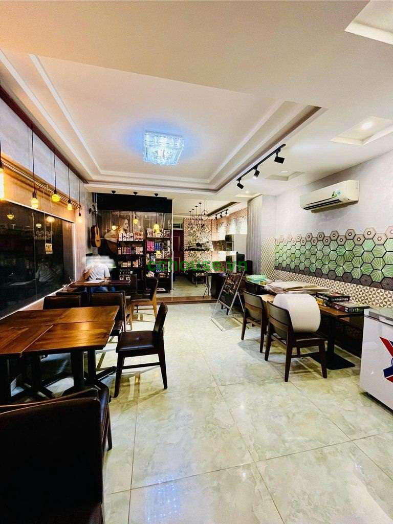Bán nhà căn góc Đặng Thùy Trâm, P13, Bình Thạnh. DT 5x16m, hầm 4 tầng