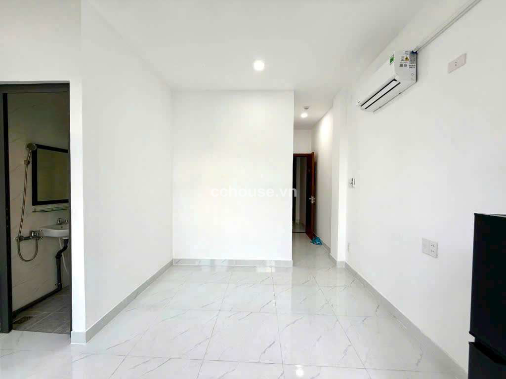 Bán nhà MT Nguyễn Thượng Hiền, P.Bình Lợi Trung. DT 4.25x18.5m, 6 tầng MCT