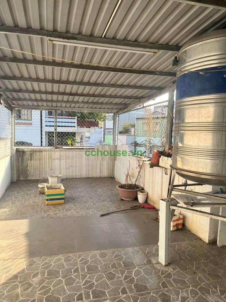 Bán nhà căn góc MT Lê Thị Bạch Cát, Q11. DT 3.4x16m, 3 tầng