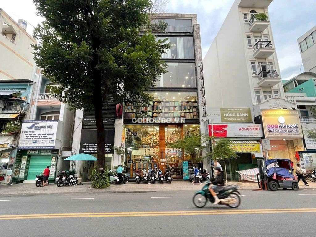 Cho thuê nhà MT Nguyễn Thị Minh Khai, Q1. DT 10x20m, 6 tầng