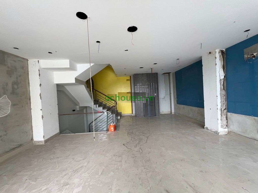 Cho thuê nhà MTKD Nguyễn Trãi, Quận 1. DT 6.8x8.5m, 5 tầng ST