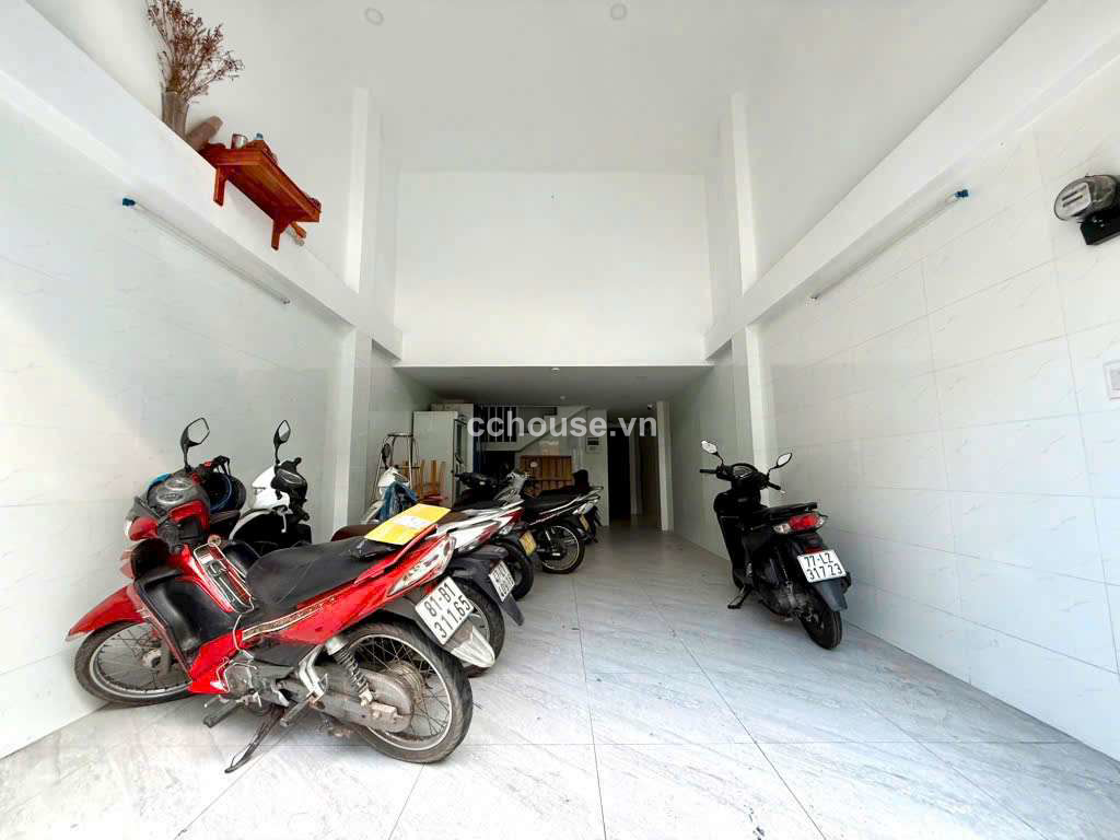 Bán nhà MT Nguyễn Thượng Hiền, P.Bình Lợi Trung. DT 4.25x18.5m, 6 tầng MCT