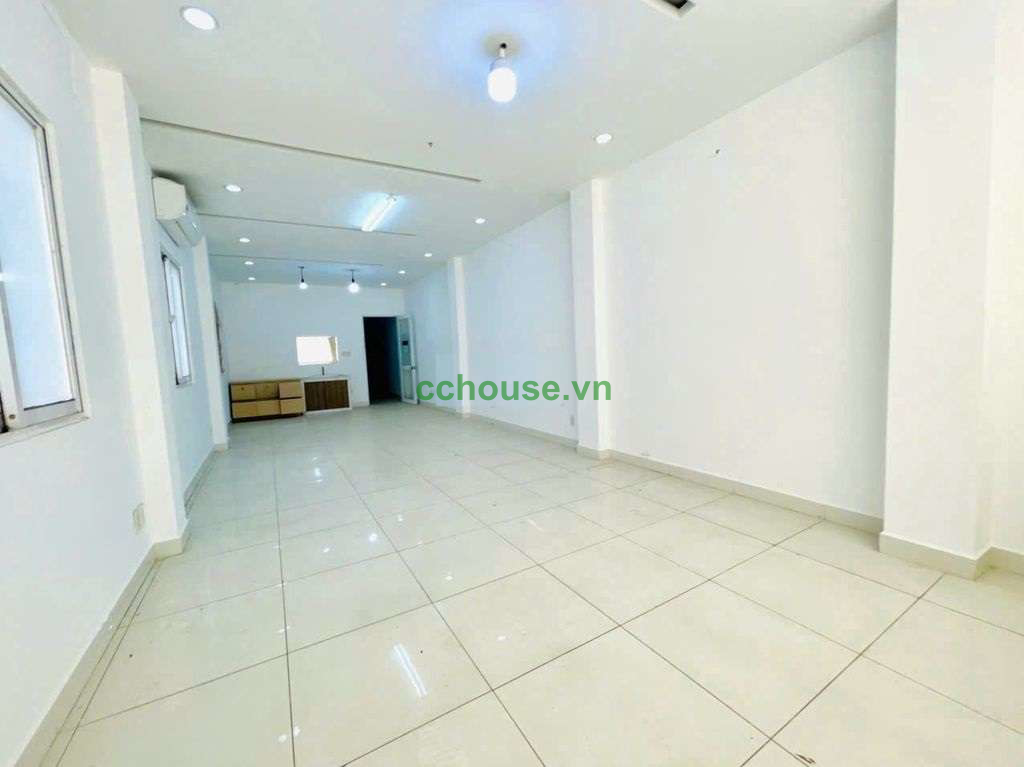 https://batdongsan.blob.core.windows.net/cchouse/Property/202504/db0b1716-b9ae-4bb7-a620-f3bf46e3c3cc.jpg