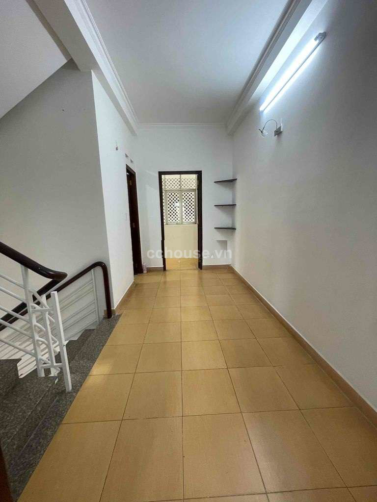 Bán nhà HXH 415 Trường Chinh, P13, Tân Bình. DT 5x16.5m, 5 tầng