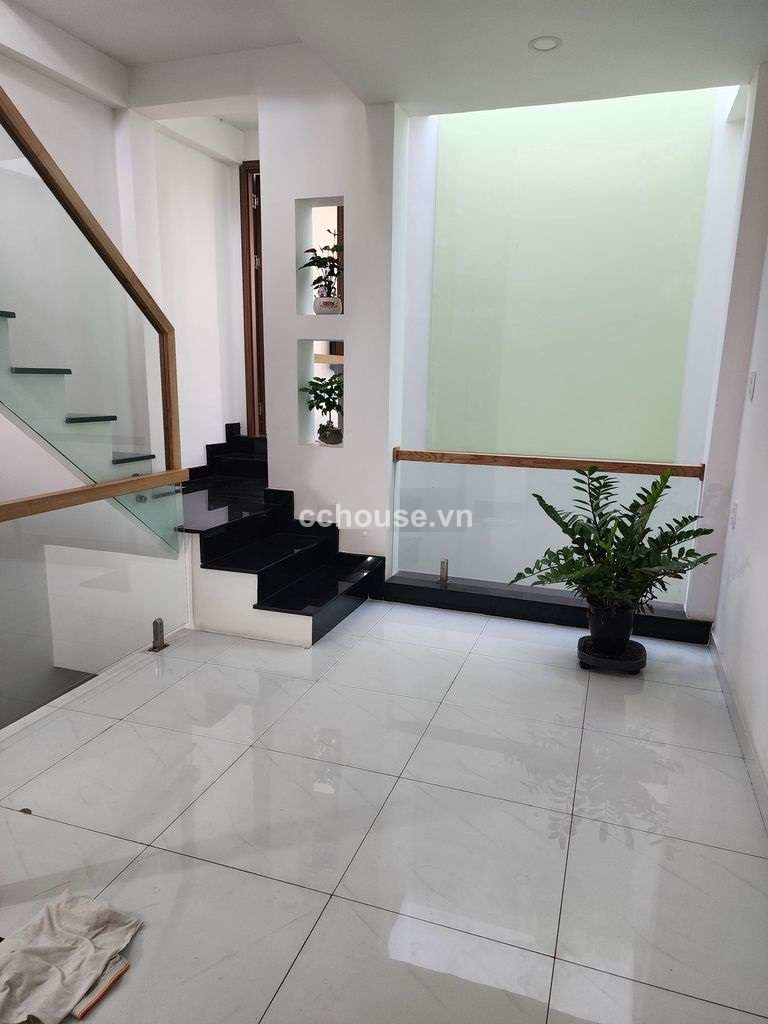 https://batdongsan.blob.core.windows.net/cchouse/Property/202505/12ed95d5-5108-41ce-8de8-da86859c6963.jpg