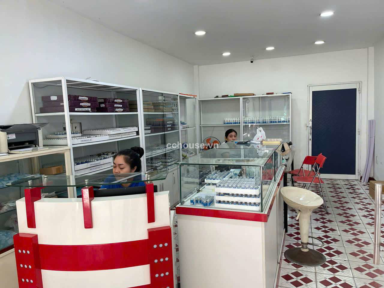 Bán nhà HXH 181 3 Tháng 2, P11, Q10. DT 3.8x13.6m, 2 tầng